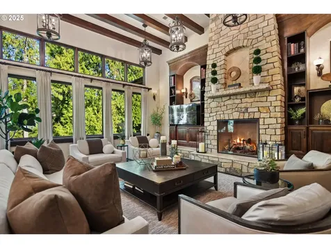 17935 S Hidden Lake Drive Oregon City OR 97045