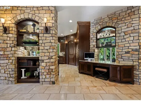 17935 S Hidden Lake Drive Oregon City OR 97045