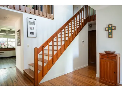 11372 Sw Lynnvale Drive Portland OR 97225
