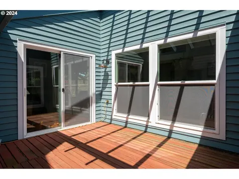 11372 Sw Lynnvale Drive Portland OR 97225