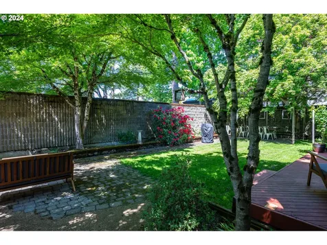11372 Sw Lynnvale Drive Portland OR 97225