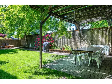 11372 Sw Lynnvale Drive Portland OR 97225