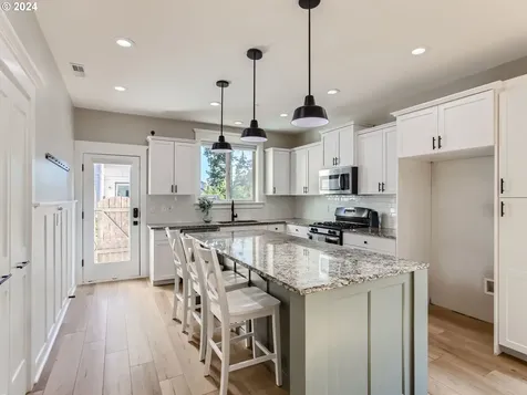 10288 SW Lisbon Street Wilsonville OR 97070
