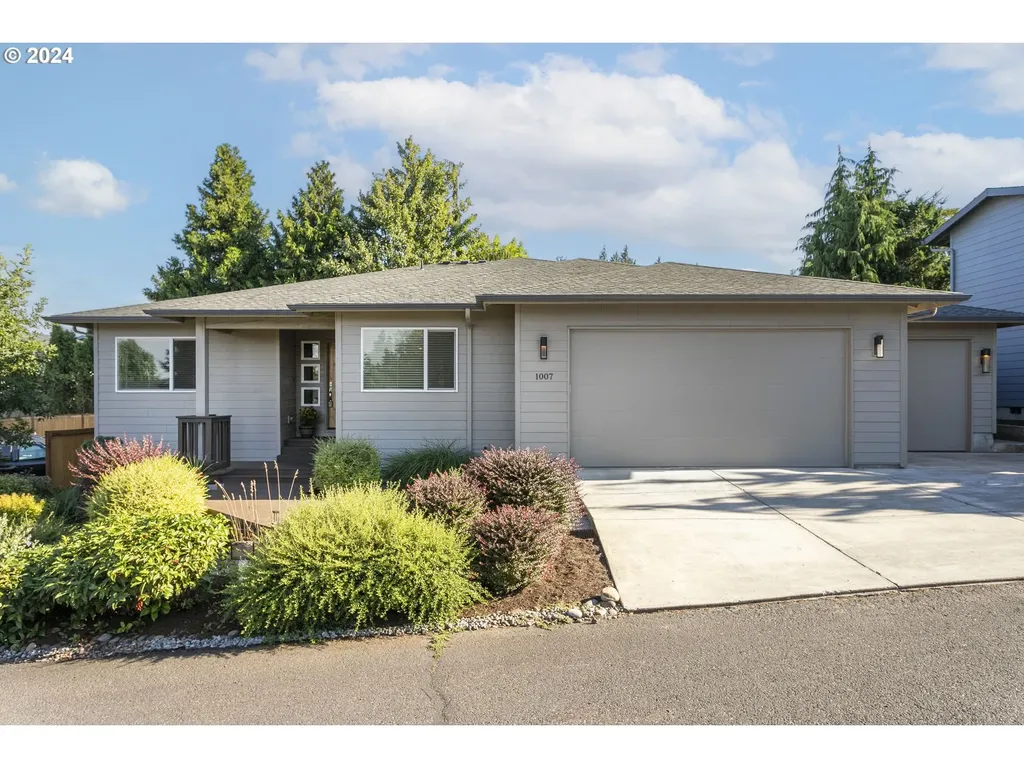 1007 Nw 103rd Street Vancouver WA 98685