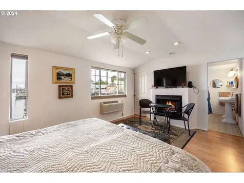 1693 N Jantzen Avenue Portland OR 97217