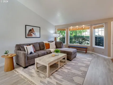 15310 Sw Oregon Street Sherwood OR 97140