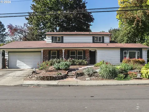 13705 SW Ash Avenue Portland OR 97223