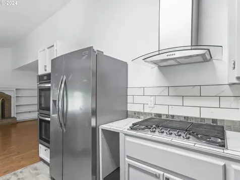 13705 SW Ash Avenue Portland OR 97223