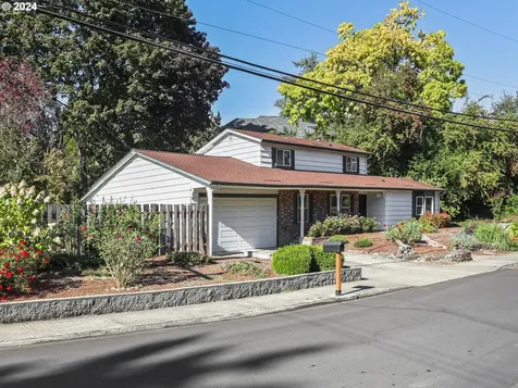 13705 SW Ash Avenue Portland OR 97223