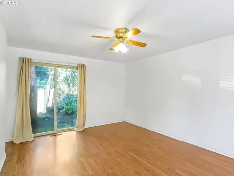13705 SW Ash Avenue Portland OR 97223