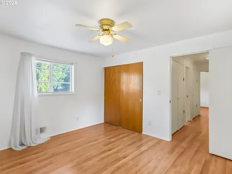 13705 SW Ash Avenue Portland OR 97223