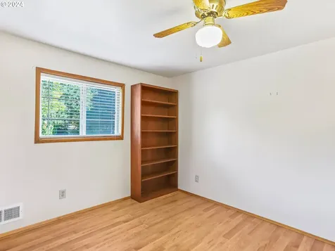 13705 SW Ash Avenue Portland OR 97223