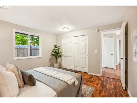 1557 NE Karen Court Hillsboro OR 97124