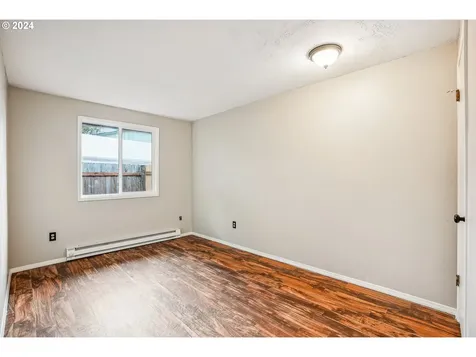 1557 NE Karen Court Hillsboro OR 97124