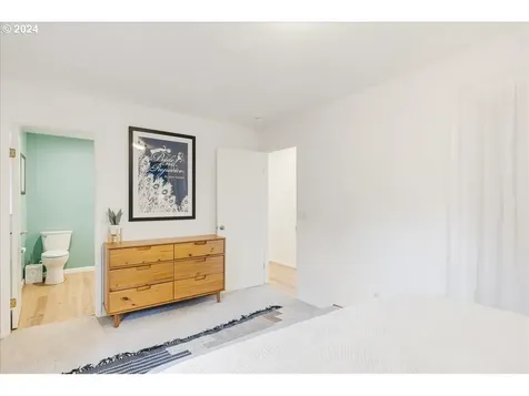 302 Laurel Street Lake Oswego OR 97034