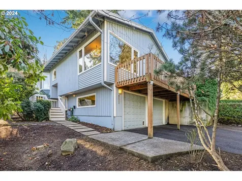 302 Laurel Street Lake Oswego OR 97034