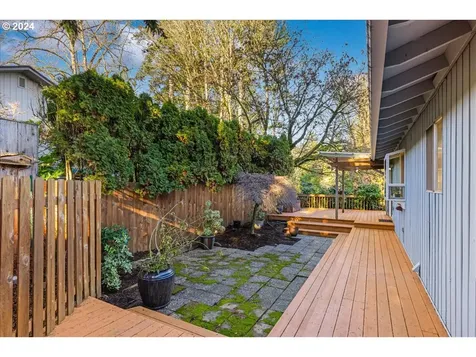 302 Laurel Street Lake Oswego OR 97034