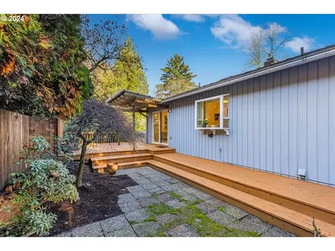 302 Laurel Street Lake Oswego OR 97034