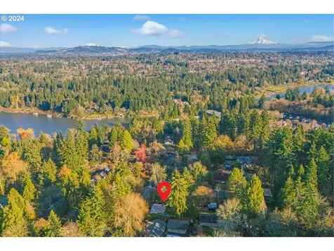 302 Laurel Street Lake Oswego OR 97034