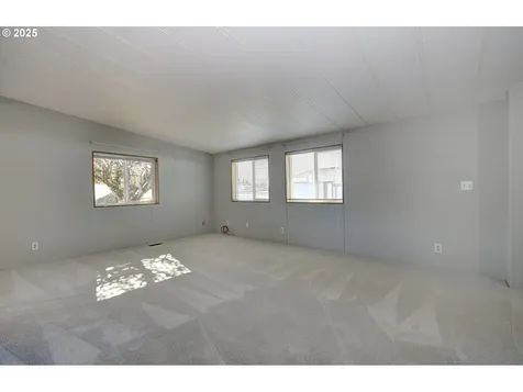 17401 SE 39th Street Vancouver WA 98683