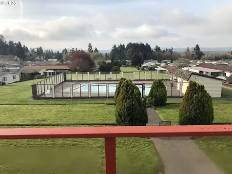 17401 SE 39th Street Vancouver WA 98683