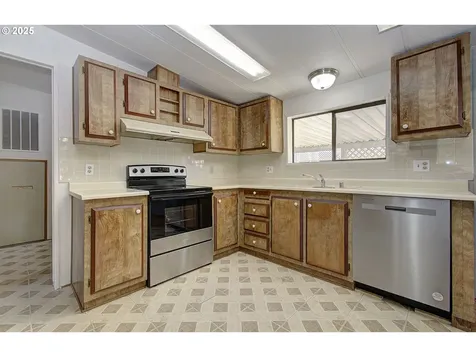 17401 SE 39th Street Vancouver WA 98683