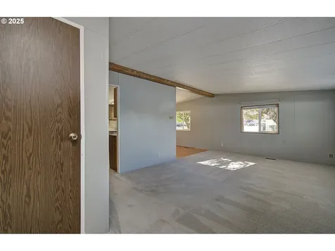 17401 SE 39th Street Vancouver WA 98683