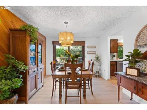 1917 SE 131st Avenue Vancouver WA 98683