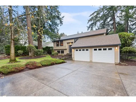 1917 SE 131st Avenue Vancouver WA 98683