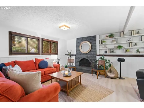1917 SE 131st Avenue Vancouver WA 98683