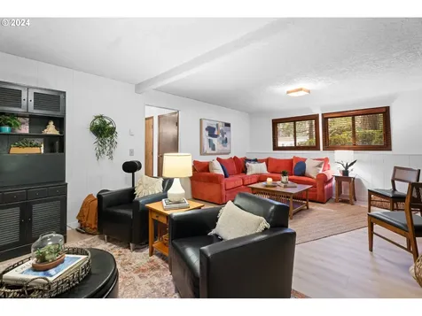 1917 SE 131st Avenue Vancouver WA 98683