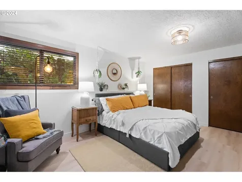 1917 SE 131st Avenue Vancouver WA 98683