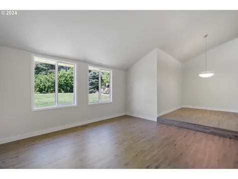 13431 Se Erin Court Clackamas OR 97015