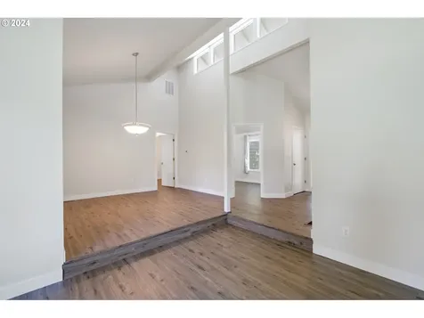 13431 Se Erin Court Clackamas OR 97015