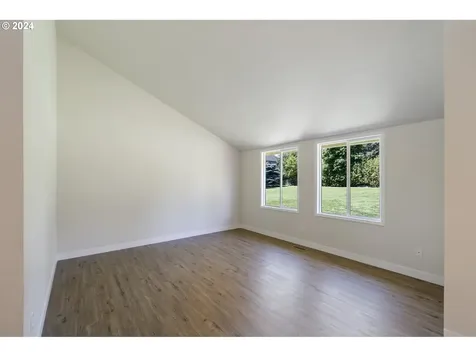 13431 Se Erin Court Clackamas OR 97015