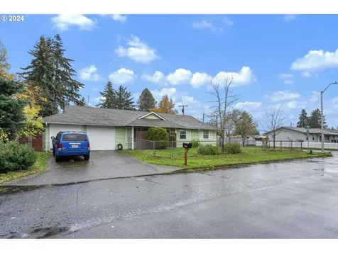 15612 SE Harrison Street Portland OR 97233