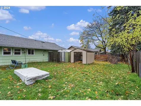 15612 SE Harrison Street Portland OR 97233