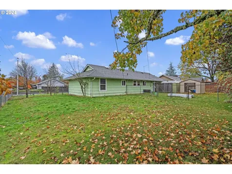 15612 SE Harrison Street Portland OR 97233