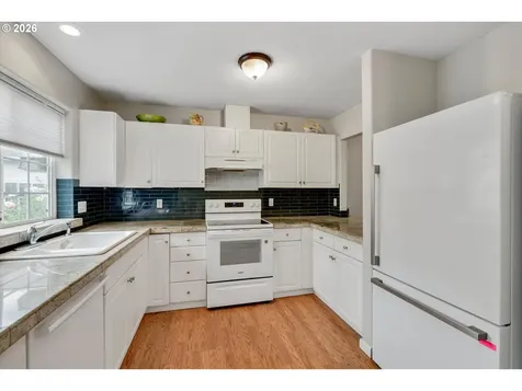 1225 E Foothills Drive Newberg OR 97132