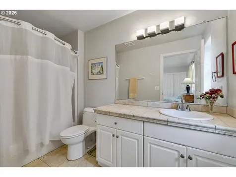 1225 E Foothills Drive Newberg OR 97132