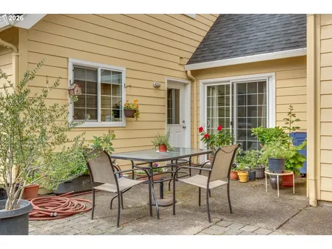 1225 E Foothills Drive Newberg OR 97132