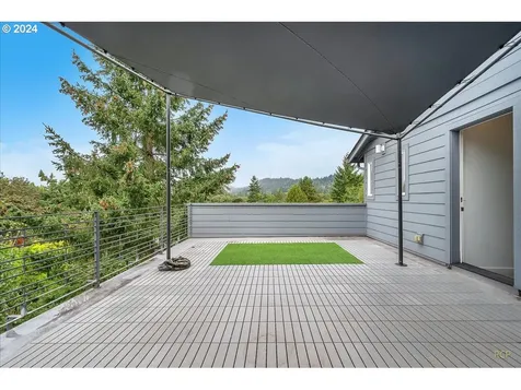 6318 Sw 32nd Avenue Portland OR 97239