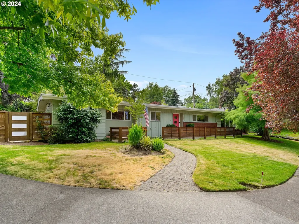 4323 Sw Idaho Drive Portland OR 97221