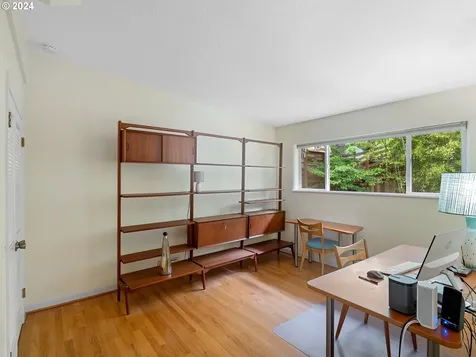 4323 Sw Idaho Drive Portland OR 97221