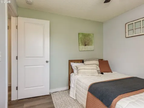 709 N Holly Drive Newberg OR 97132