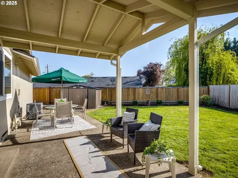 709 N Holly Drive Newberg OR 97132