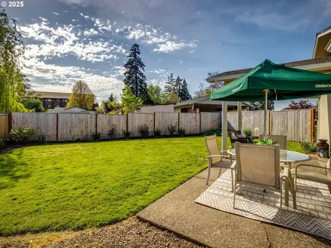 709 N Holly Drive Newberg OR 97132