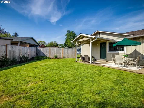 709 N Holly Drive Newberg OR 97132
