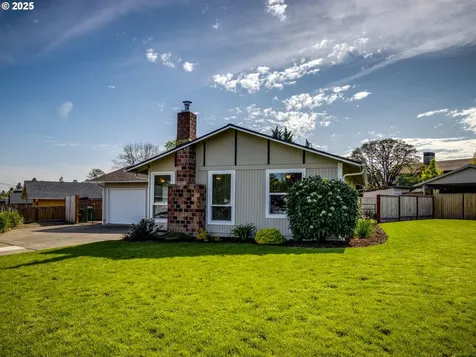 709 N Holly Drive Newberg OR 97132