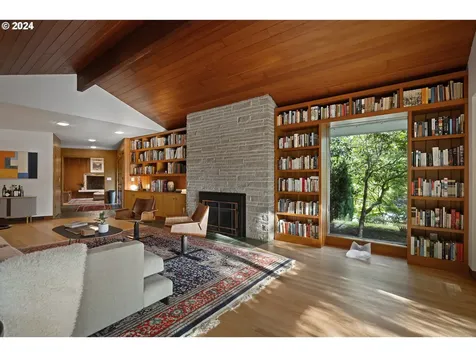 4520 Sw Humphrey Court Portland OR 97221